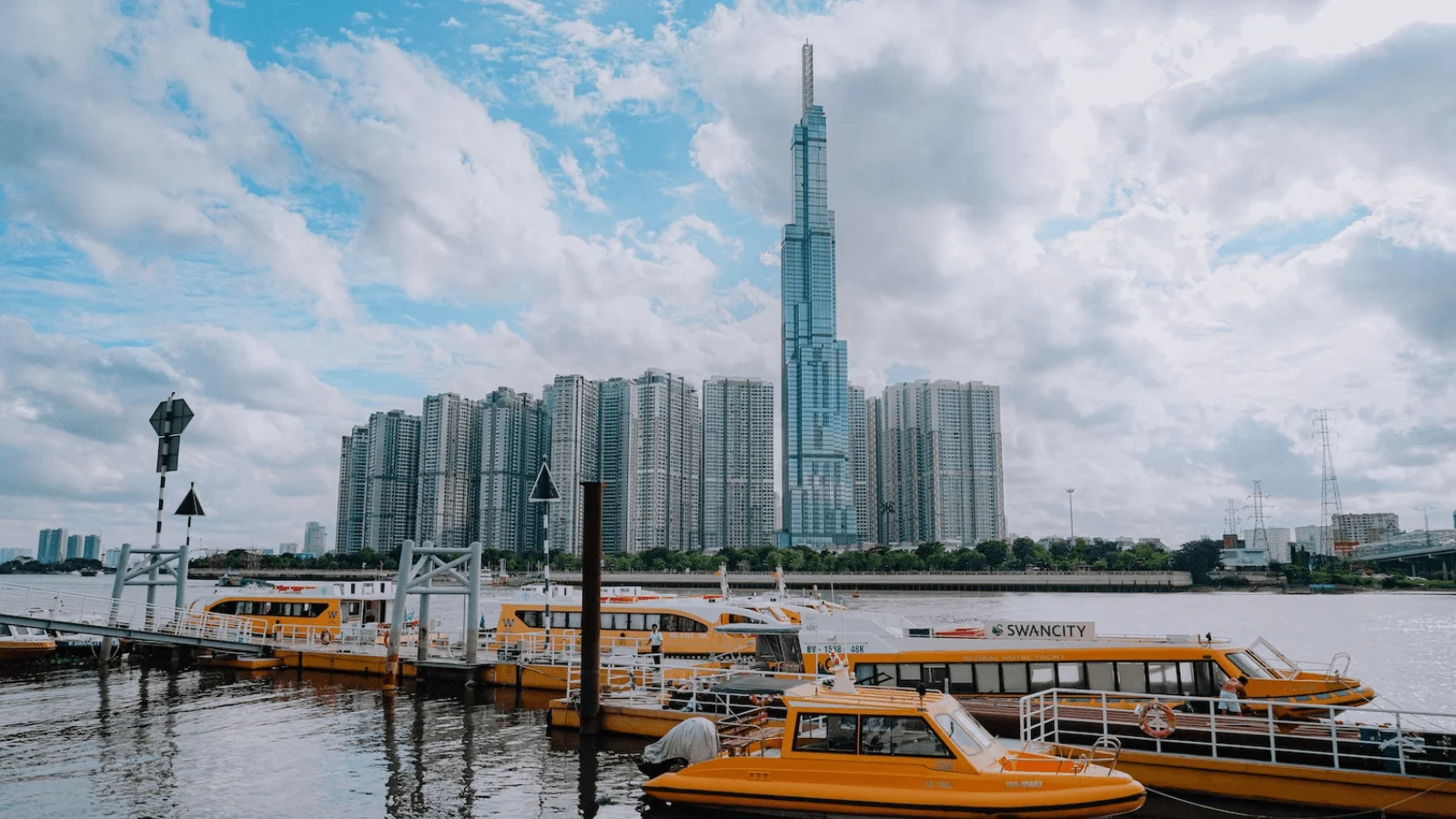 Phuket (HKT) to Ho Chi Minh (SGN)