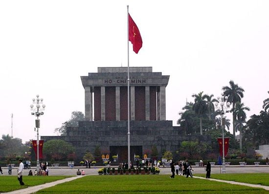胡志明主席陵